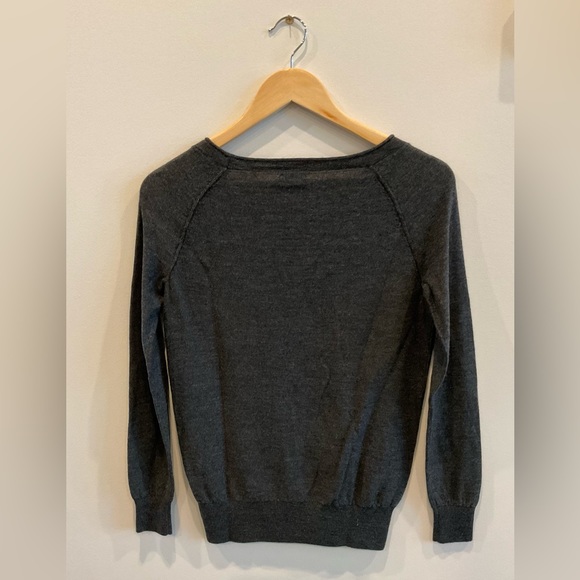 J. Crew 100% Merino Wool Crew Neck Sweater, Heather Charcoal Gray, Size XS - Picture 5 of 6